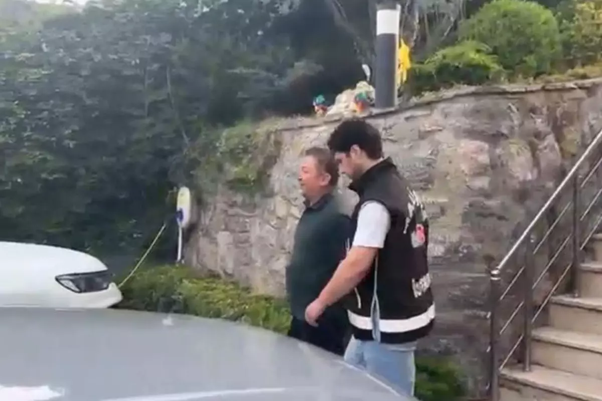 FETÖ'nün finans ayağına MİT operasyonu! HAKMAR ve TATBAK'a kayyum atandı