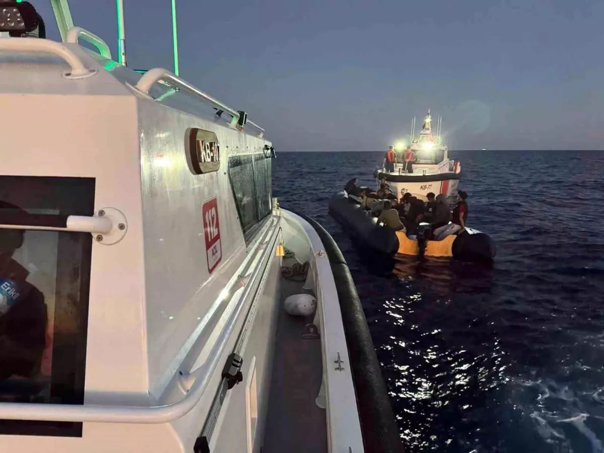 Çeşme ve Dikili'de 89 Düzensiz Göçmen Yakalandı