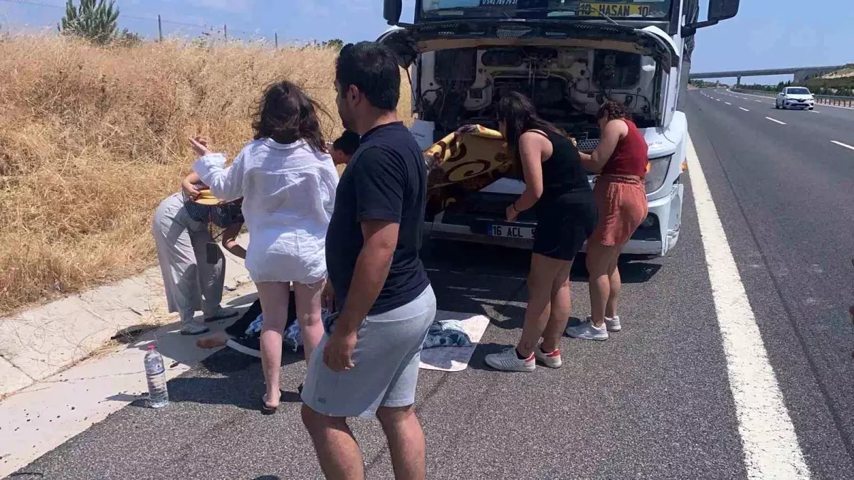 Manisa'da Trafik Kazası: 4 Yaralı