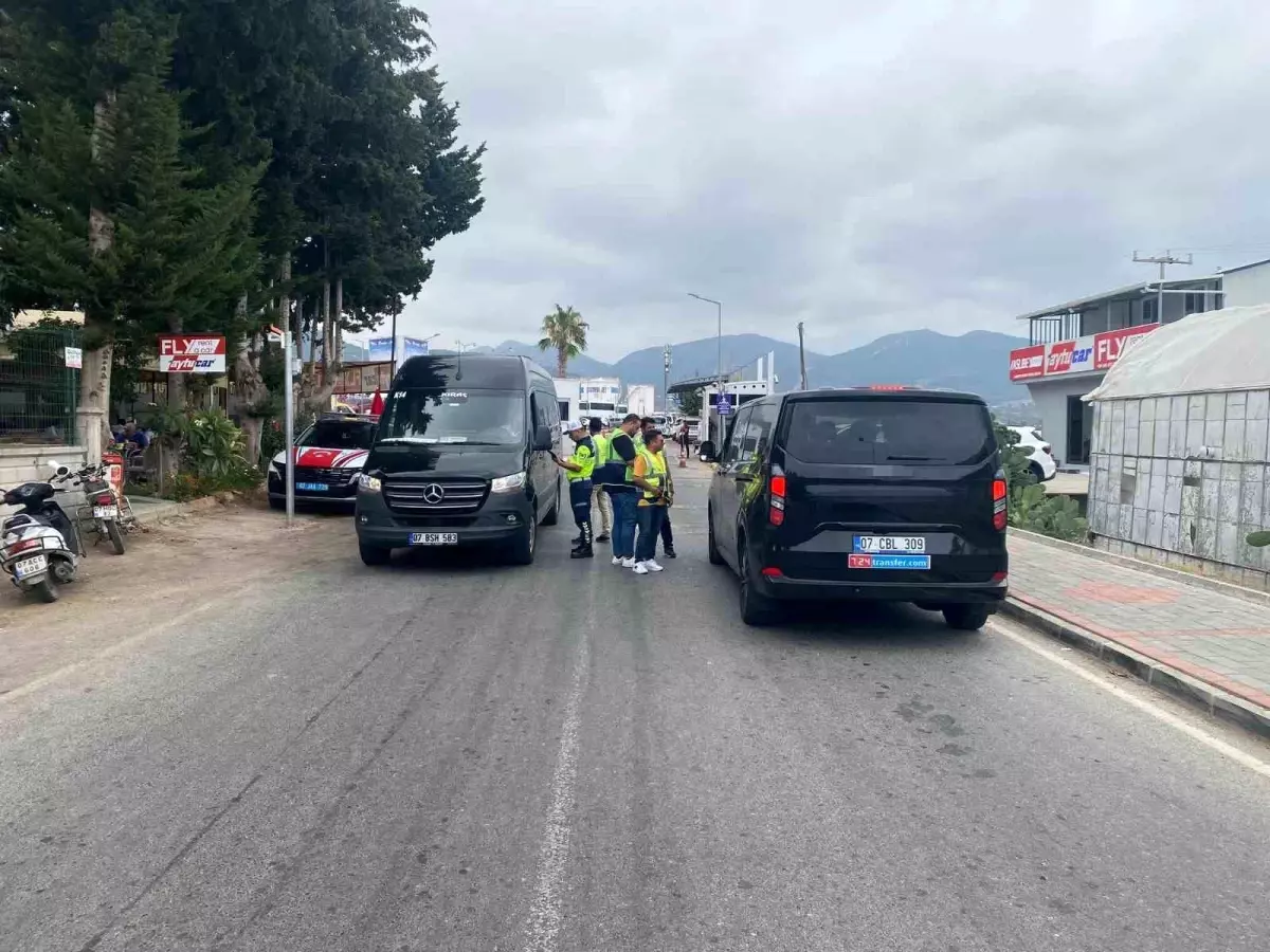 Gazipaşa'da Korsan Taşımacılığa Operasyon: 20 Araç Ceza Aldı
