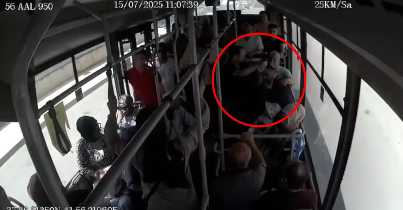 Otobüs Şoförü Acil Durumda Yolcuyu Hastaneye Ulaştırdı