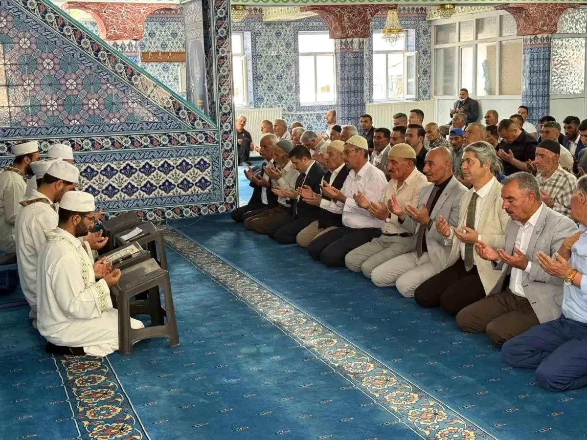 Özalp'te 15 Temmuz Demokrasi ve Milli Birlik Günü etkinliği