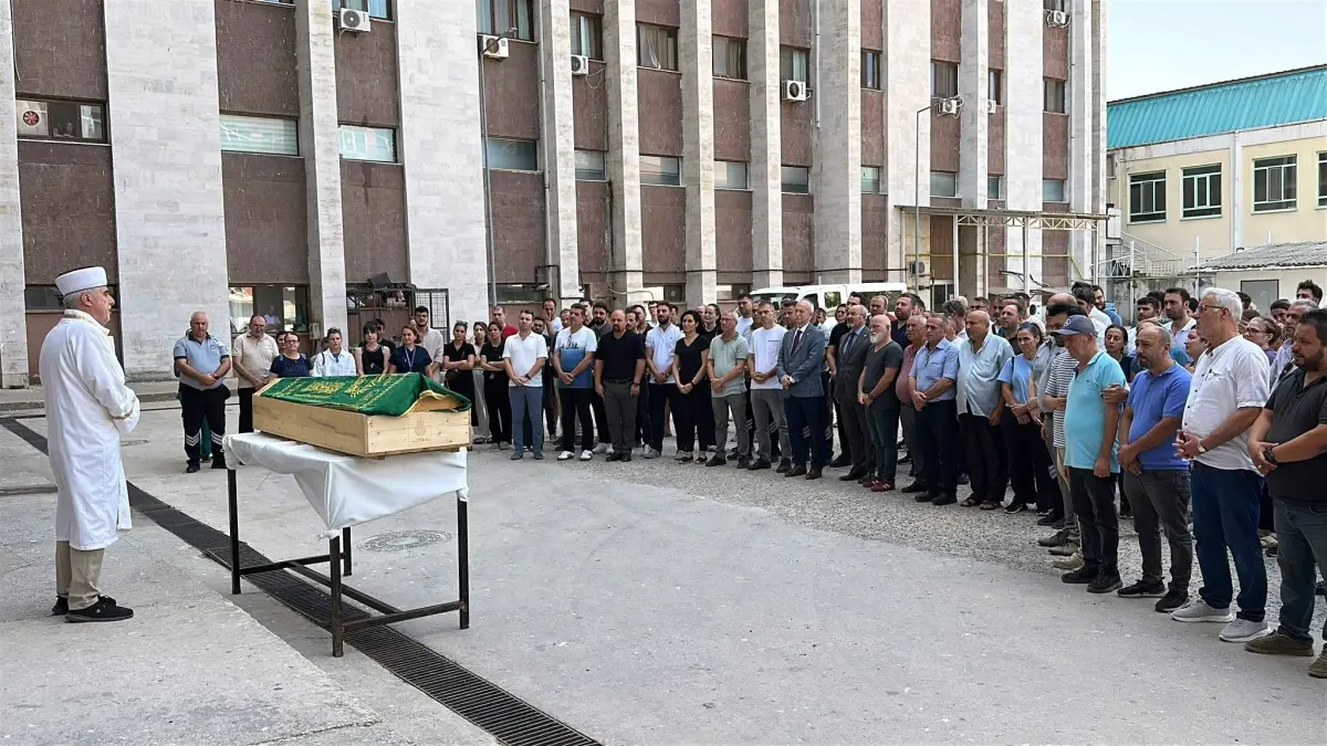 Hemşire Özge Yaylagül Gökçe İçin Tören Düzenlendi