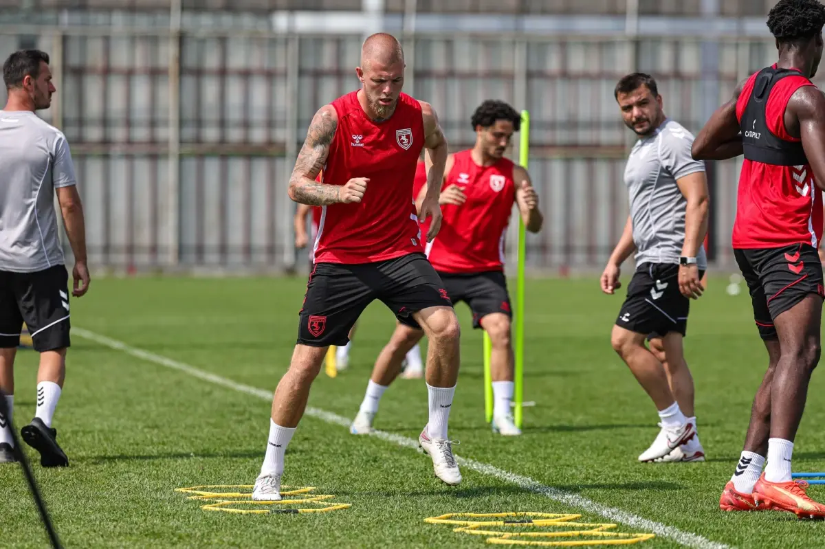 Samsunspor, Rick van Drongelen ile Sözleşmesini Uzattı