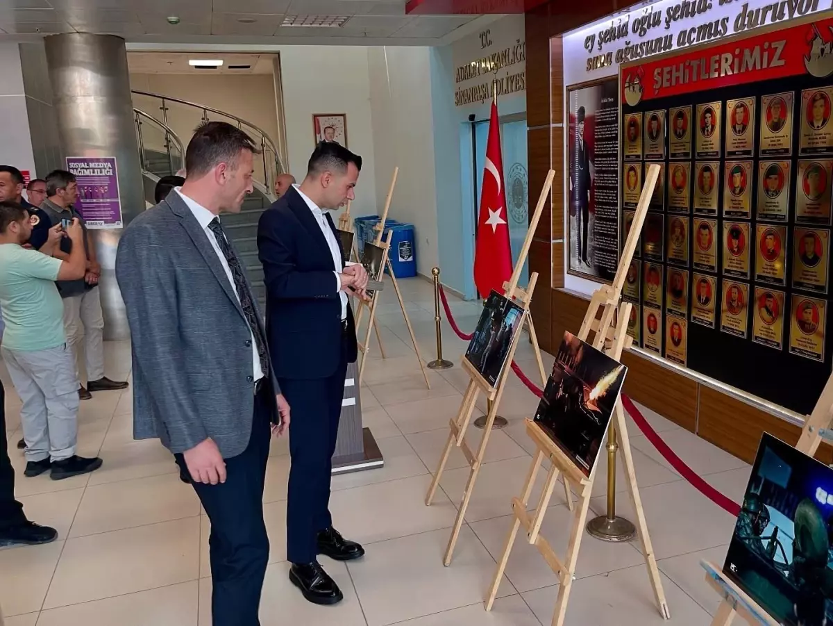 Sinanpaşa'da 'Zaferin Adı Türkiye' Sergisi Açıldı