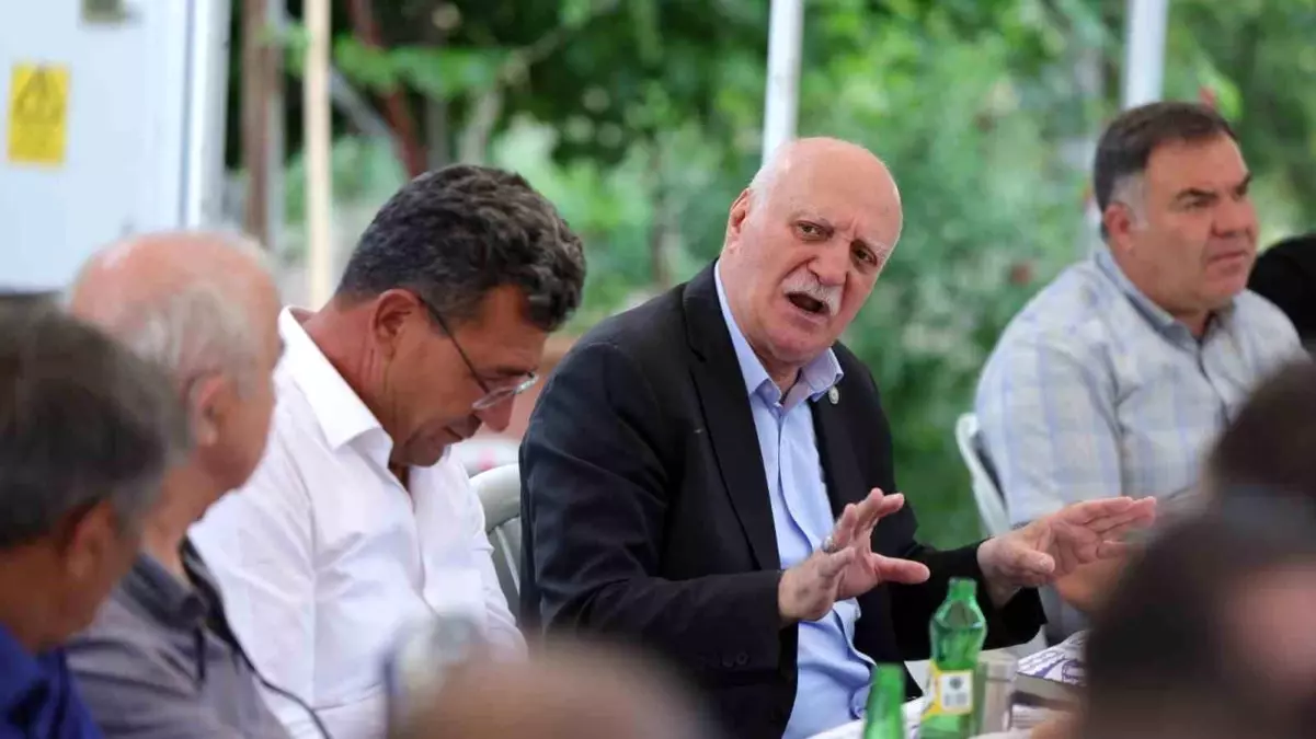 TZOB Başkanı Bayraktar, Büyükbaş Hayvan Yetiştiricilerini Ziyaret Etti