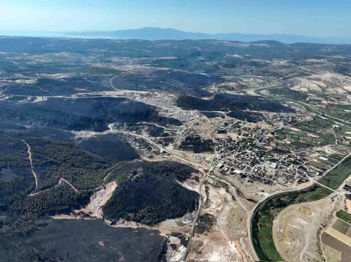 Çanakkale'de Orman Yangını 21 Saat Sonra Kontrol Altına Alındı