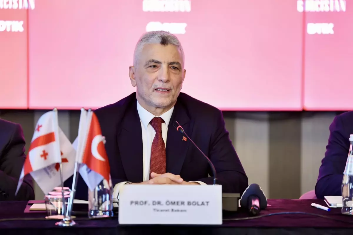 Ticaret Bakanı Ömer Bolat Gürcistan'da İş İnsanlarıyla Bir Araya Geldi