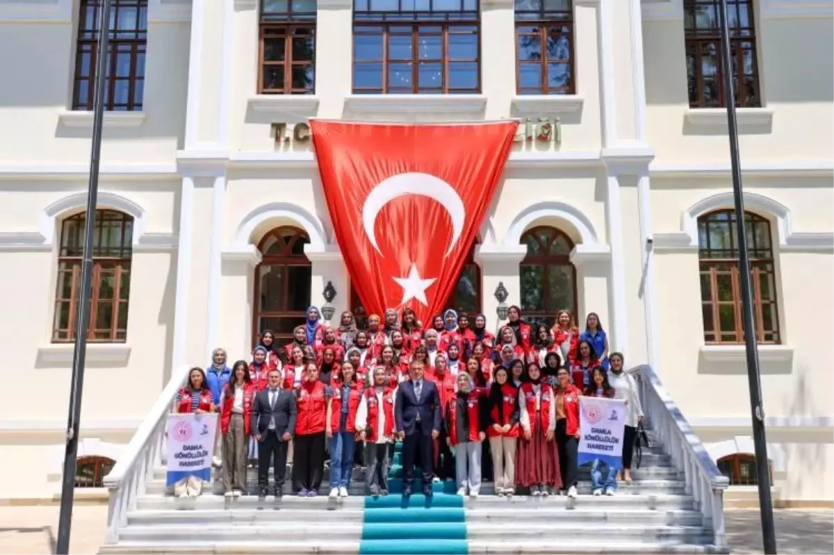 Bilecik'te Genç Gönüllülerle Sosyal Sorumluluk Projeleri Geliştiriliyor