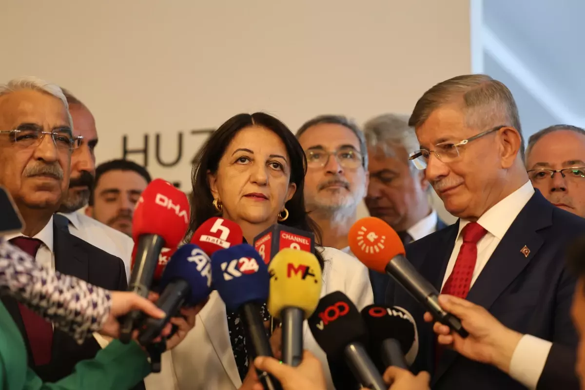 DEM Parti Heyetinden Ahmet Davutoğlu'na Ziyaret
