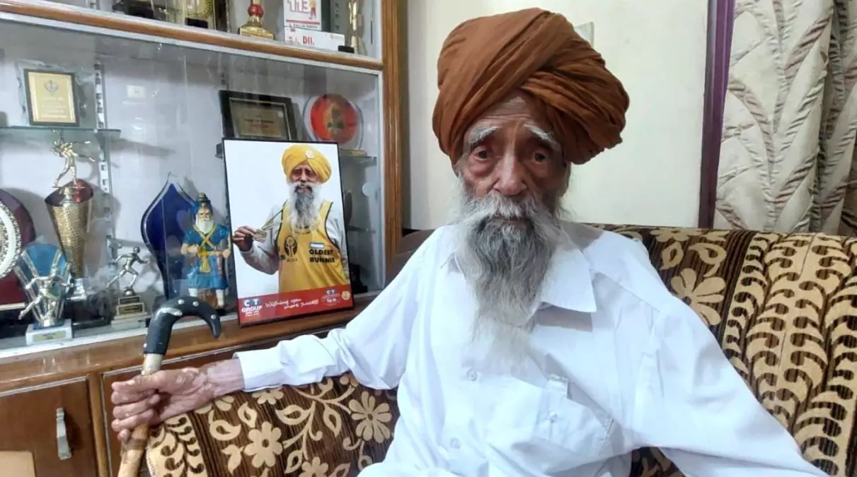 Dünyanın En Yaşlı Maraton Koşucusu Fauja Singh, Trafik Kazasında Hayatını Kaybetti