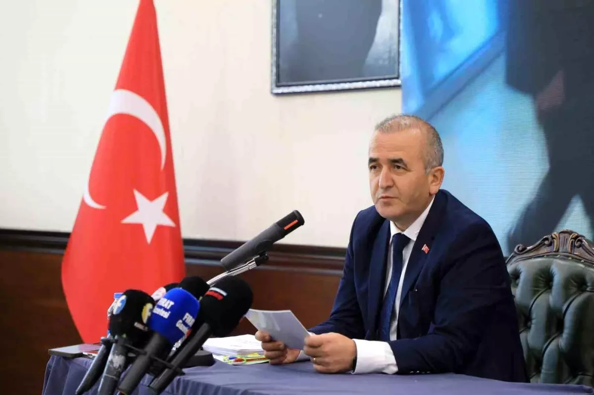 Elazığ Valisi Hatipoğlu: 'Halkımızla mümkün oldukça doğrudan temas kurmaya çalıştık'