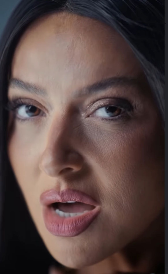 Hadise's mind-blowing clip! This time she pulled a surprise