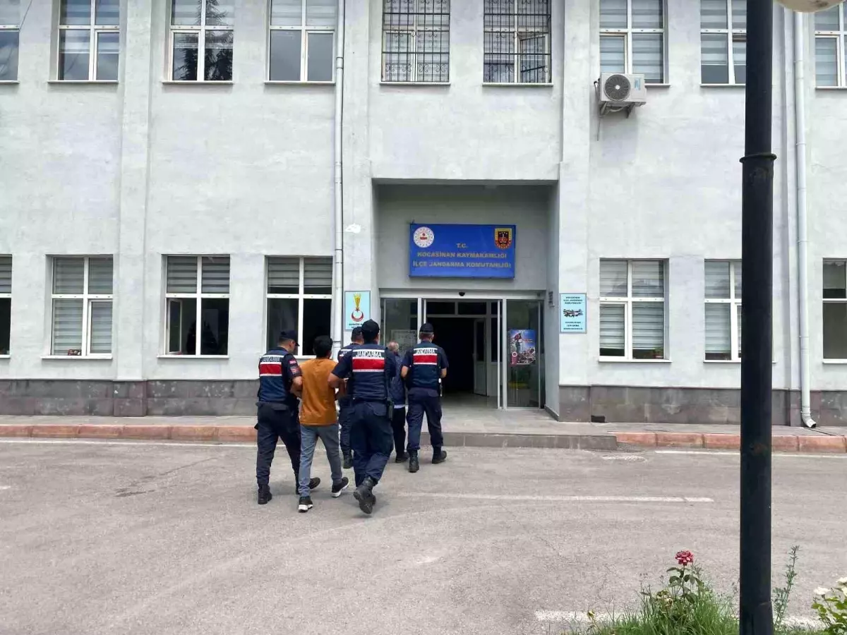 Kayseri'de DEAŞ Üyesi 2 Kişi Yakalandı