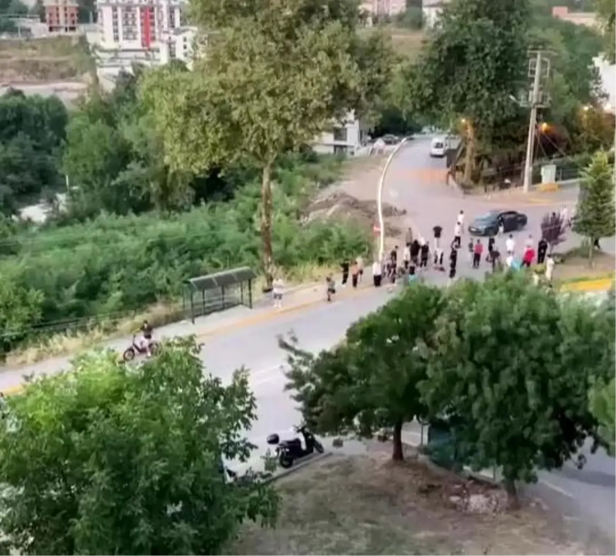 Kocaeli'de Motosiklet Kazası: 3 Yaşındaki Çocuk Ağır Yaralandı