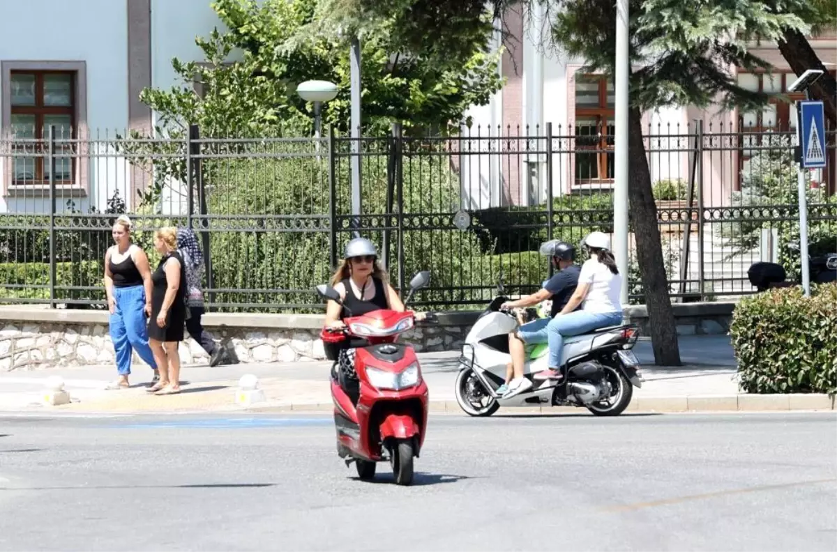 Muğla'da Motosiklet Sayısı Her Dört Kişiden Biri