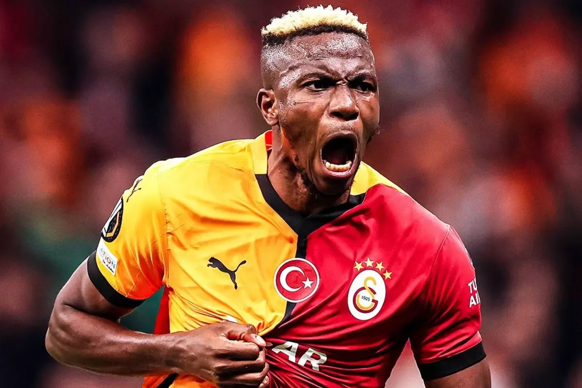 Osimhen'i istemediler! Liverpool yeni golcüsüne 138 milyon euro veriyor