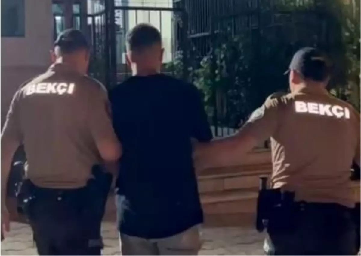 İzmir'de Sahte Kimlikle Yakalanan Şahsın 13 Yıl Hapis Cezası Var