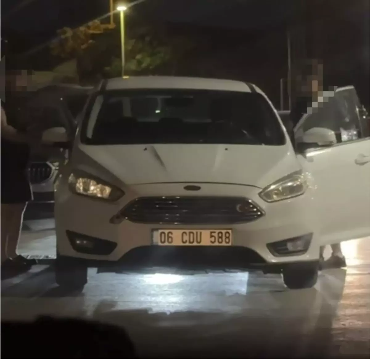 Çocukların Trafikte Otomobil Kullanması Sosyal Medyada Gündem Oldu