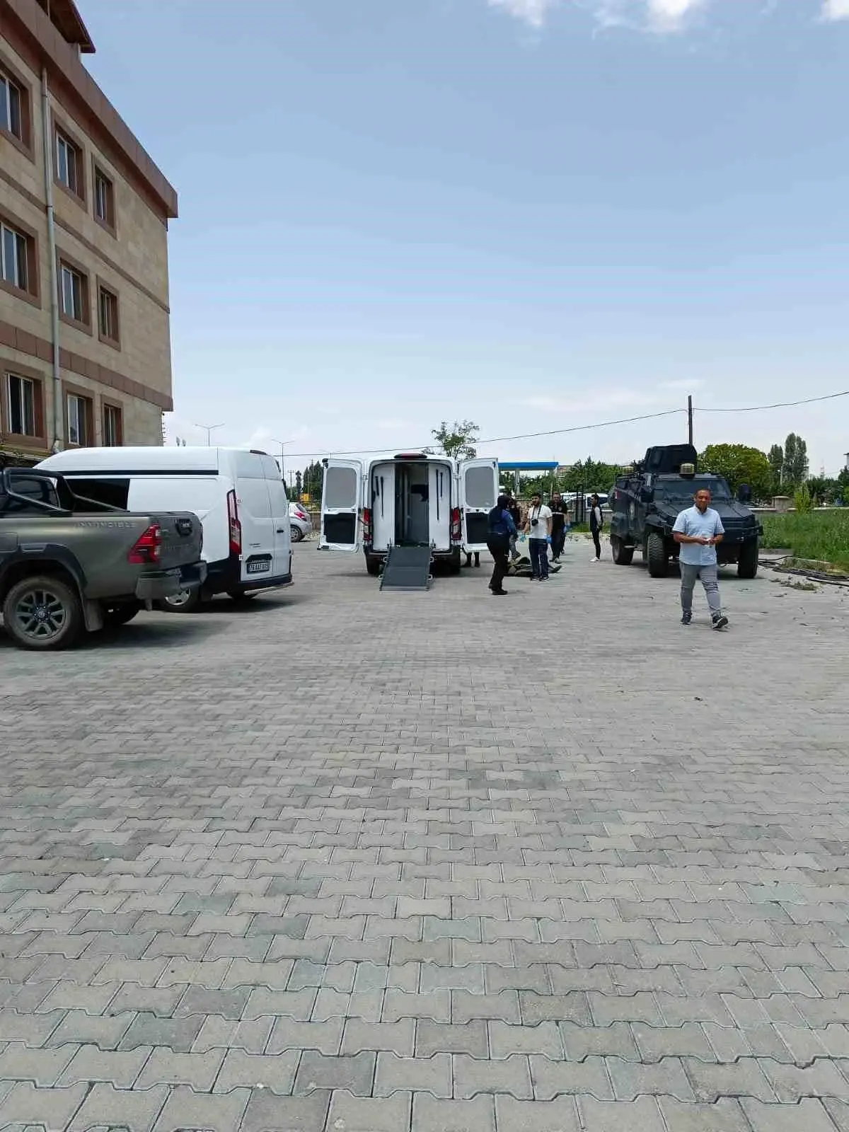 Iğdır'da Unutulan Valiz Paniği: Patlatıldı