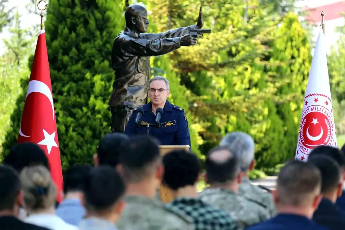 MSB duyurdu: '4 PKK'lı terörist daha teslim oldu'