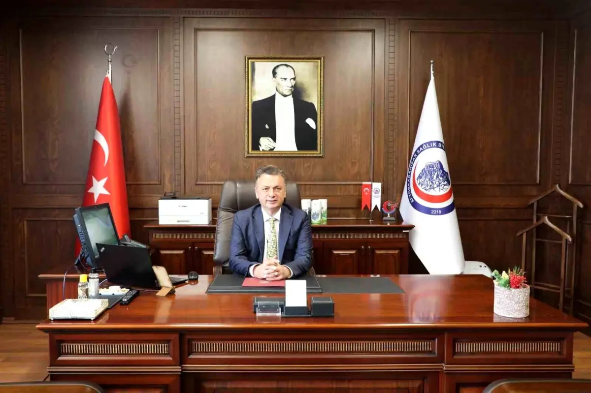Prof. Dr. Kemal Şenocak AFSÜ Rektör Vekili Olarak Göreve Başladı