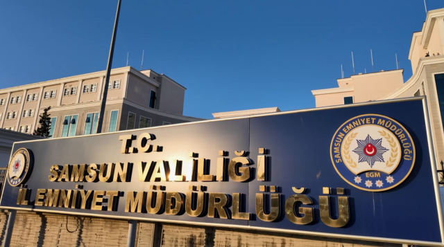 A retired police officer in Samsun was assaulted by a father and son