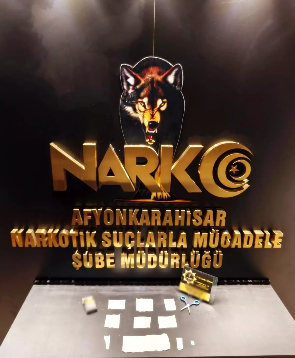 Afyonkarahisar'da Uyuşturucu Operasyonu: 4 Kişi Tutuklandı