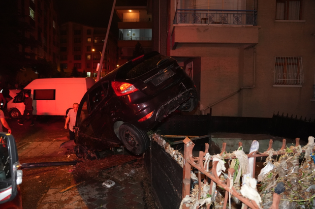 The best image depicting the severity of the flood in Ankara! The waters burst the wall of the house