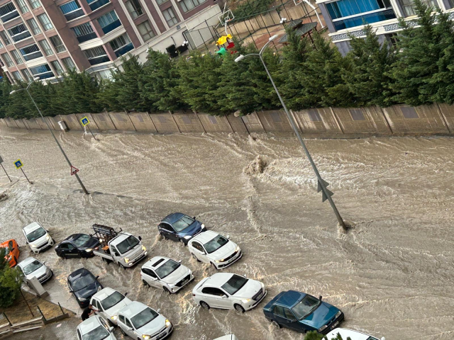 The best image depicting the severity of the flood in Ankara! The waters burst the wall of the house