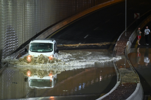 The best image depicting the severity of the flood in Ankara! The waters burst the wall of the house