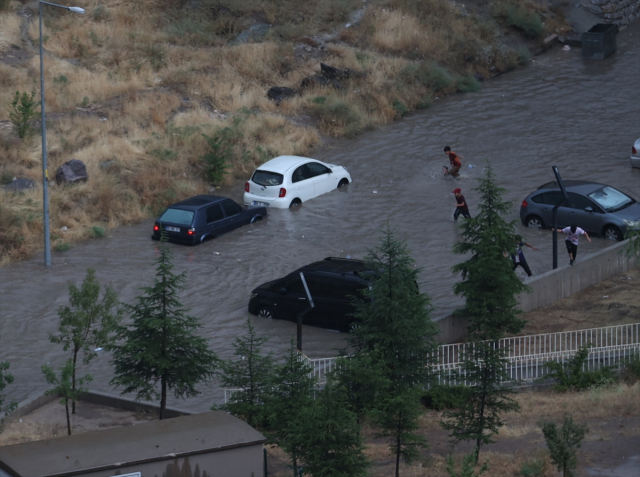 The best image depicting the severity of the flood in Ankara! The waters burst the wall of the house