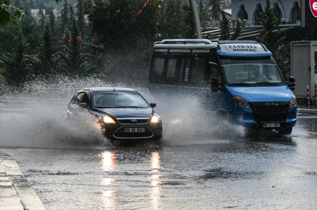 The best image depicting the severity of the flood in Ankara! The waters burst the wall of the house