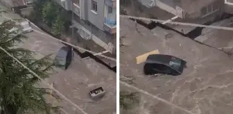 Ankara'da yağış kabusu! Sular bir aracı böyle sürükledi