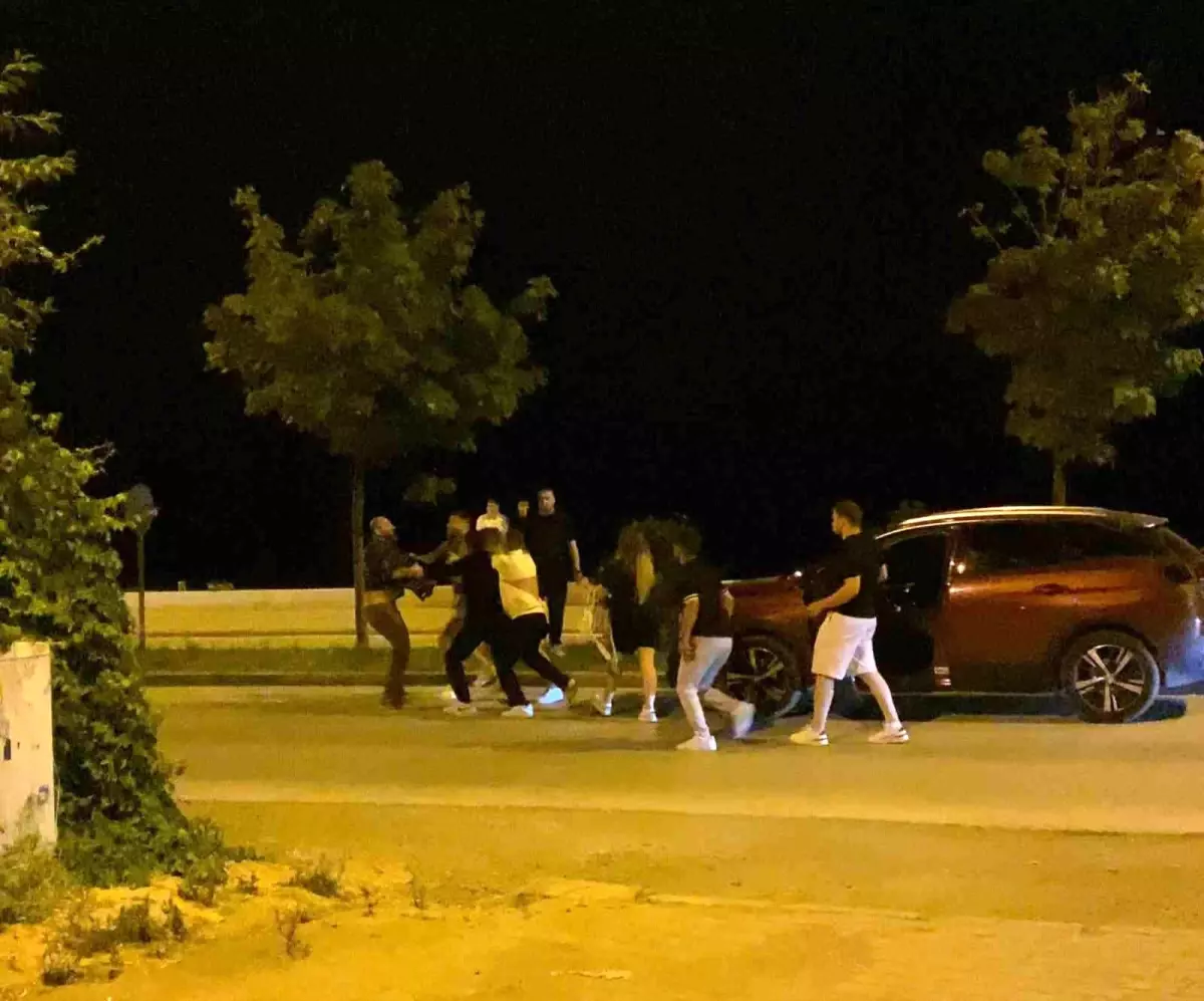 Samsun'da Kadın ile Kalabalık Arasında Kavga