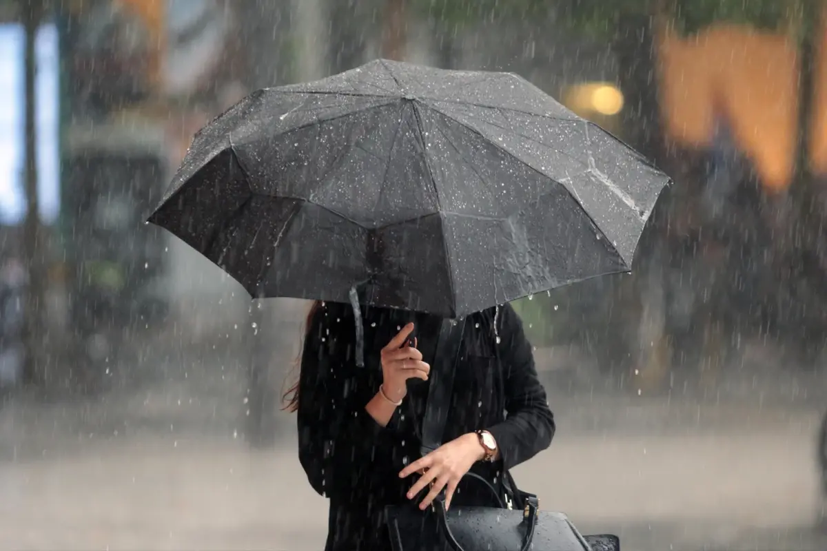 Meteoroloji'den 15 kente gök gürültülü sağanak yağış uyarısı