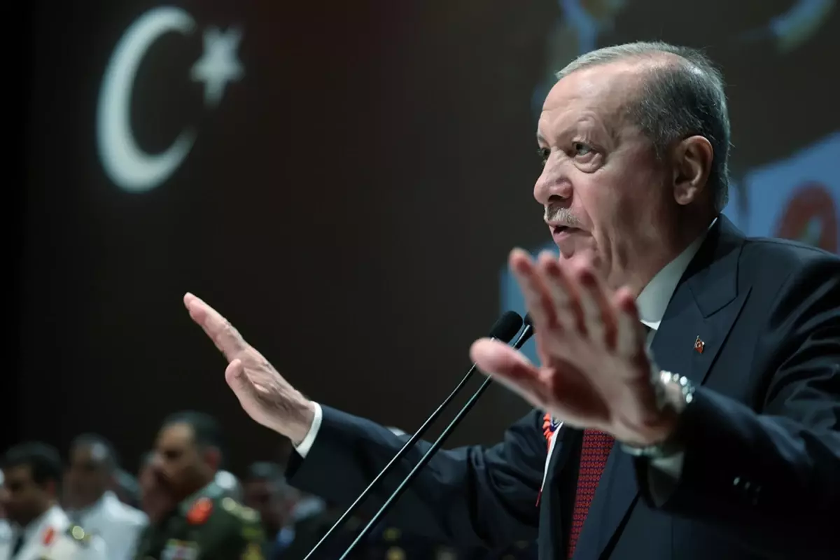 Cumhurbaşkanı Erdoğan: Siper savaşlarının yerini siber savaşlar aldı