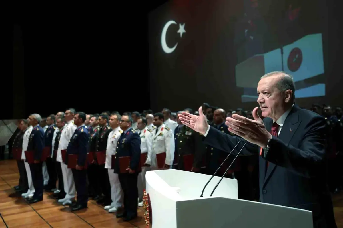 Cumhurbaşkanı Erdoğan: 'Terörsüz Türkiye' ve 'terörsüz bölge' hedeflerimize doğru kararlı, ümitli ve dikkatli bir şekilde ilerliyoruz'