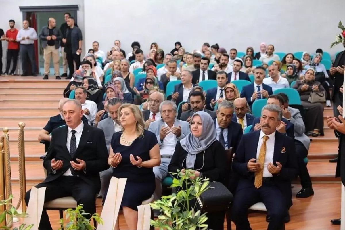 Erzincan İl Jandarma Komutanı Tuğgeneral Veysel Yanık Kızını Evlendirdi