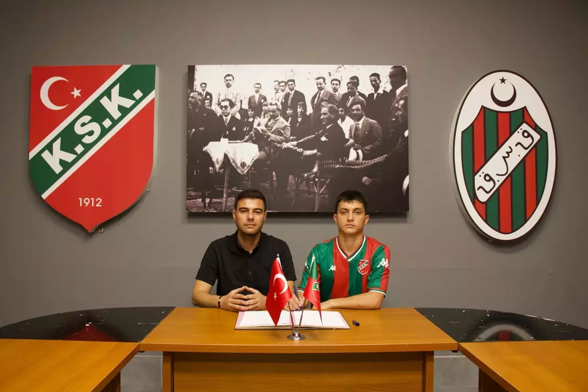 Karşıyaka, Altyapısından İki Genç Yetenekle Profesyonel Sözleşme İmzaladı