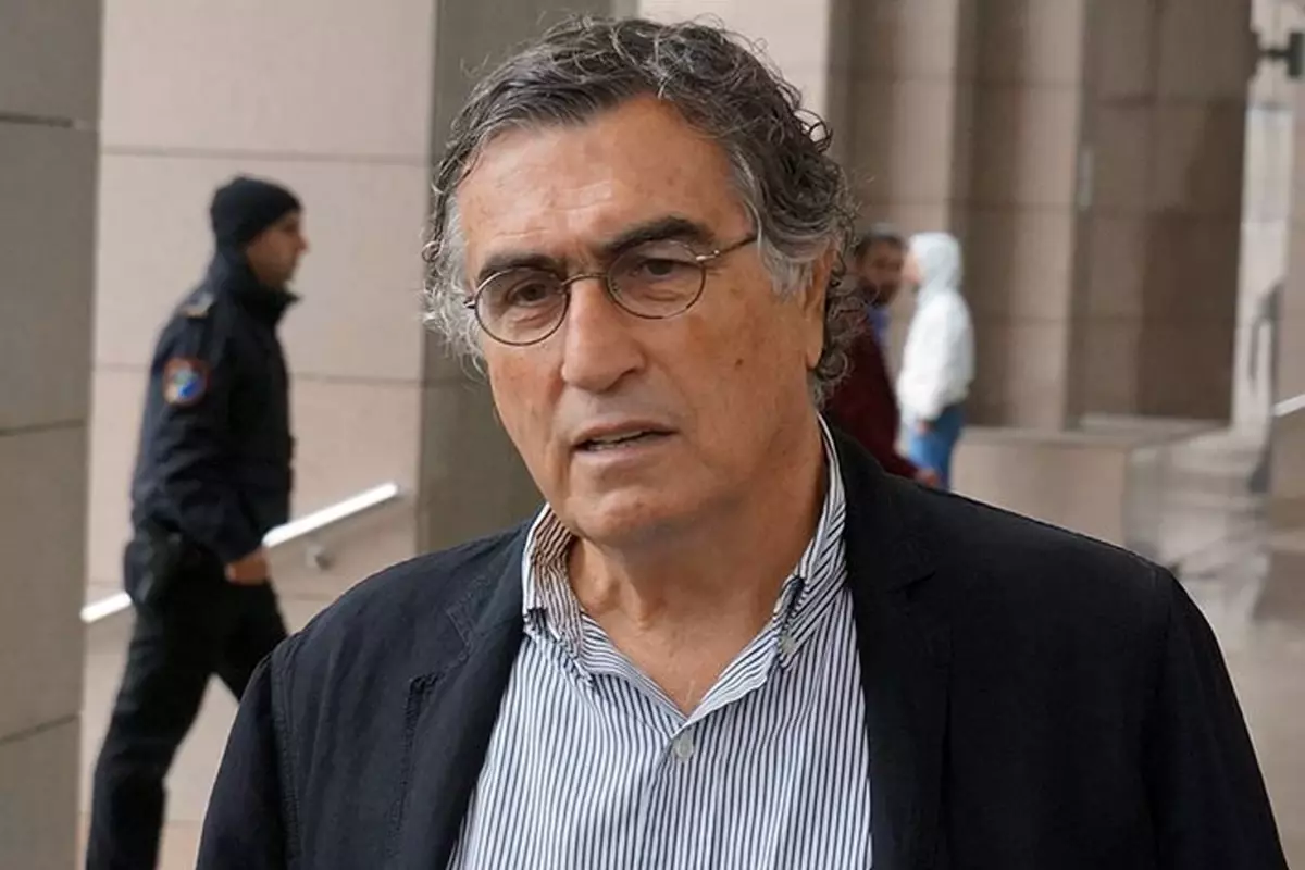 Leros Adası'nda rahatsızlanan gazeteci Hasan Cemal, Bodrum'a getirildi