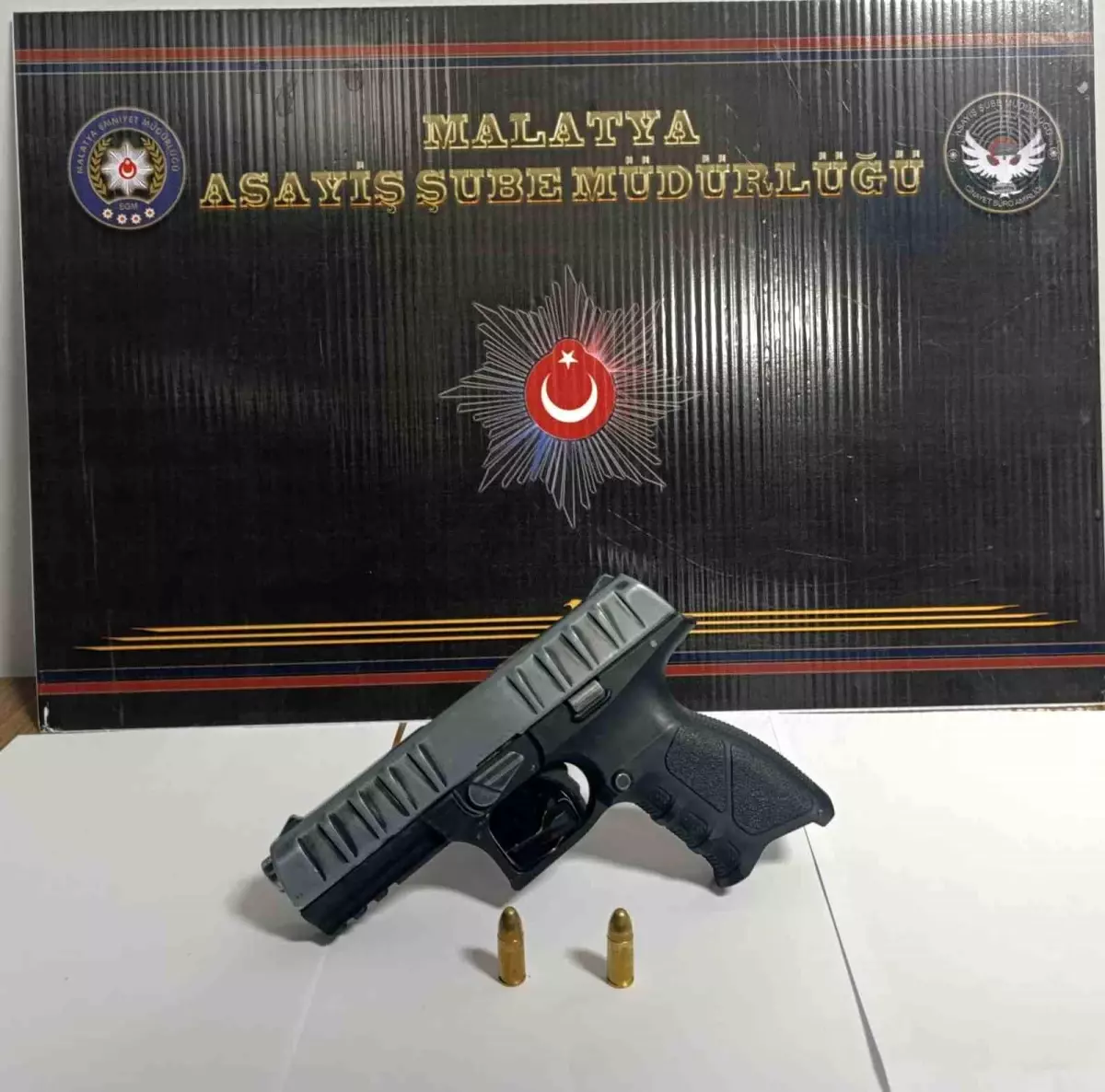 Malatya'da Silahlı Kavga: 2 Yaralı, Zanlılar Yakalandı