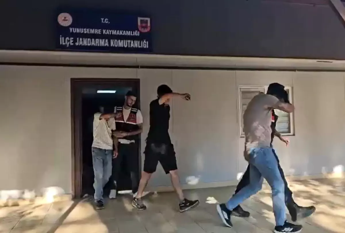 Manisa'da Uyuşturucu Operasyonu: 2 Tutuklama, 22 Şüpheli Belirlendi