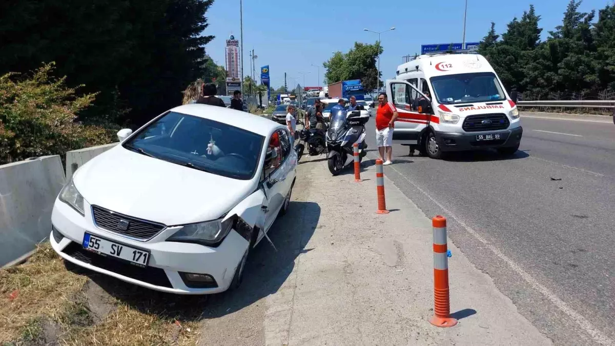 Samsun'da Motosiklet ile Otomobil Çarpıştı: 1 Yaralı