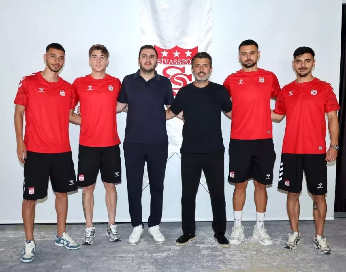 Sivasspor'dan 4 Yeni Transfer
