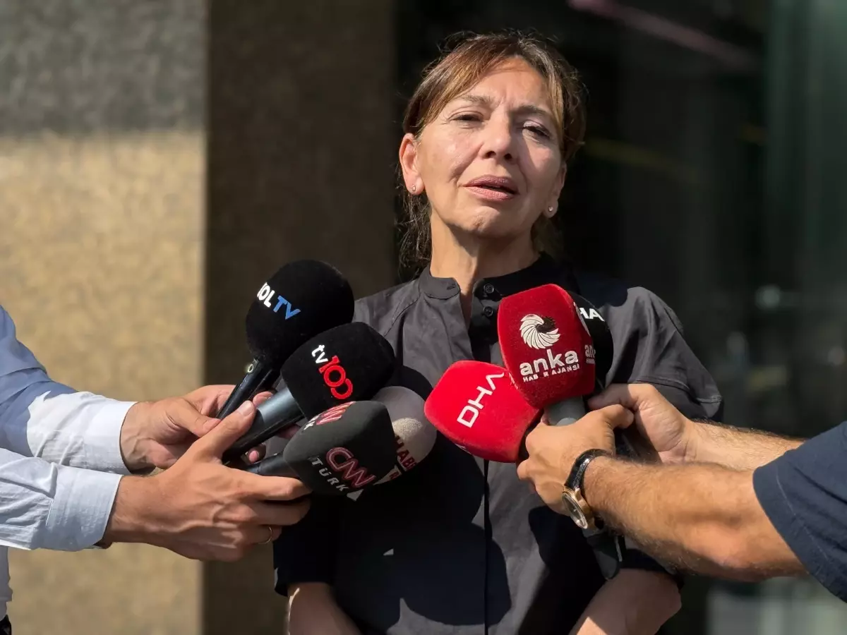 Eski CHP Genel Başkanı Altan Öymen Hayatını Kaybetti