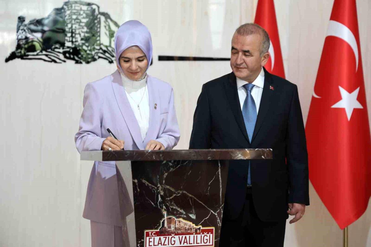 Bakan Göktaş: 'Kadın ve erkek memurlara yönelik doğum sonrası yarı zamanlı çalışmayı hayata geçirdik'