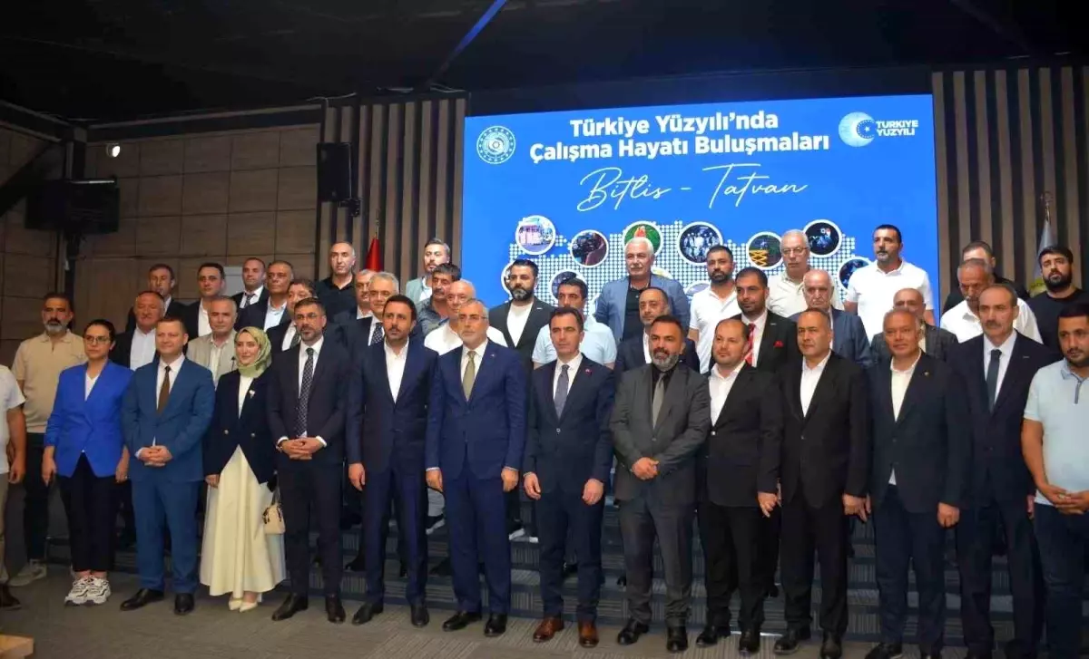 Bakan Işıkhan'dan Bitlis'te Birlik ve Beraberlik Vurgusu