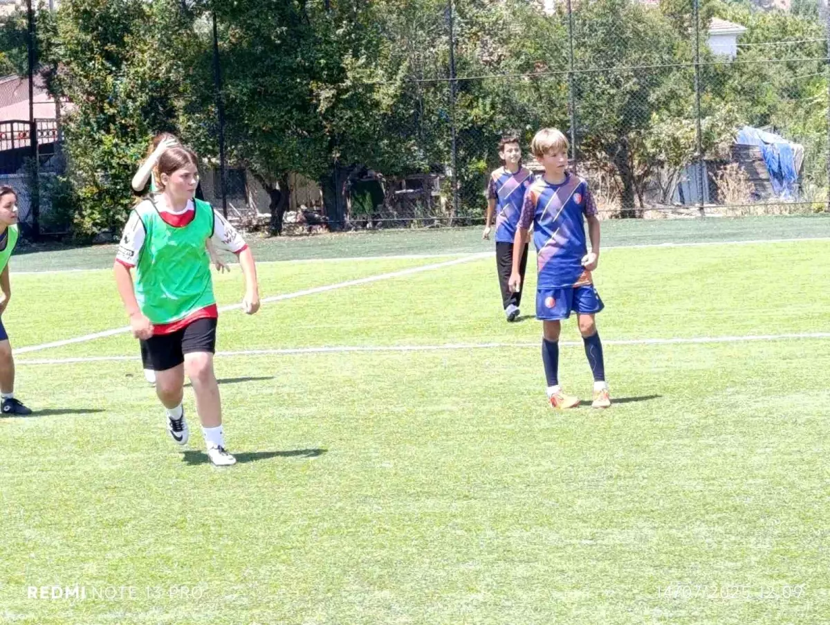 Bilecik'te Futbol Turnuvası Coşkuyla Tamamlandı