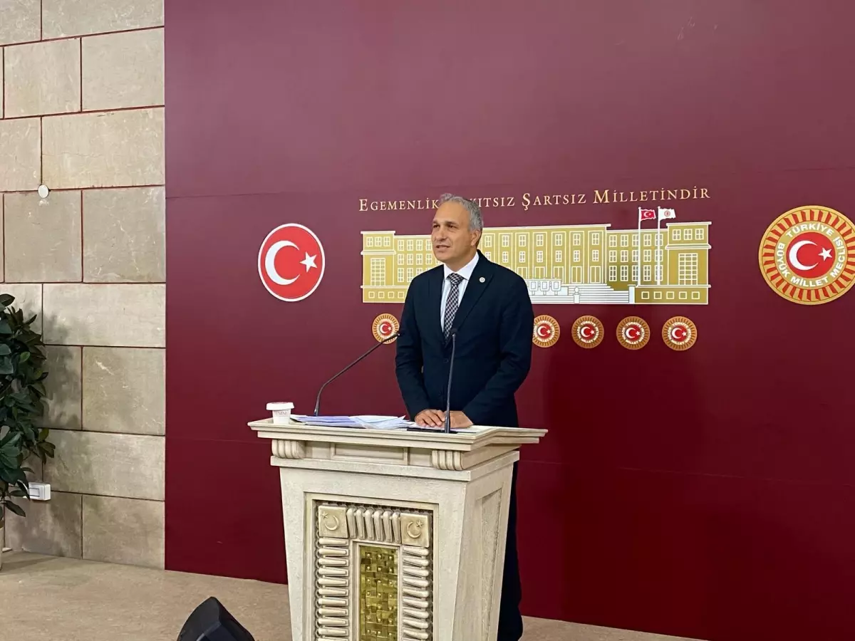 CHP'li Özçağdaş'tan LGS Eleştirisi: 'Çocukların Hayallerini Çaldırtmam'